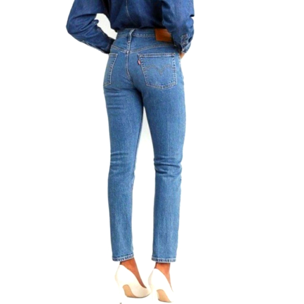 Levi's Women's Skinny Jeans - Light Blue